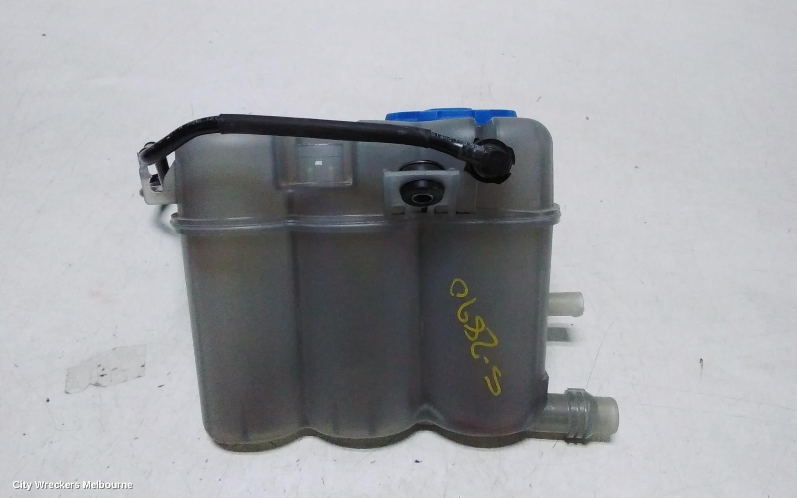PORSCHE MACAN OVERFLOW BOTTLE, 95B, 06/2014 - 12/2025 - Image 3