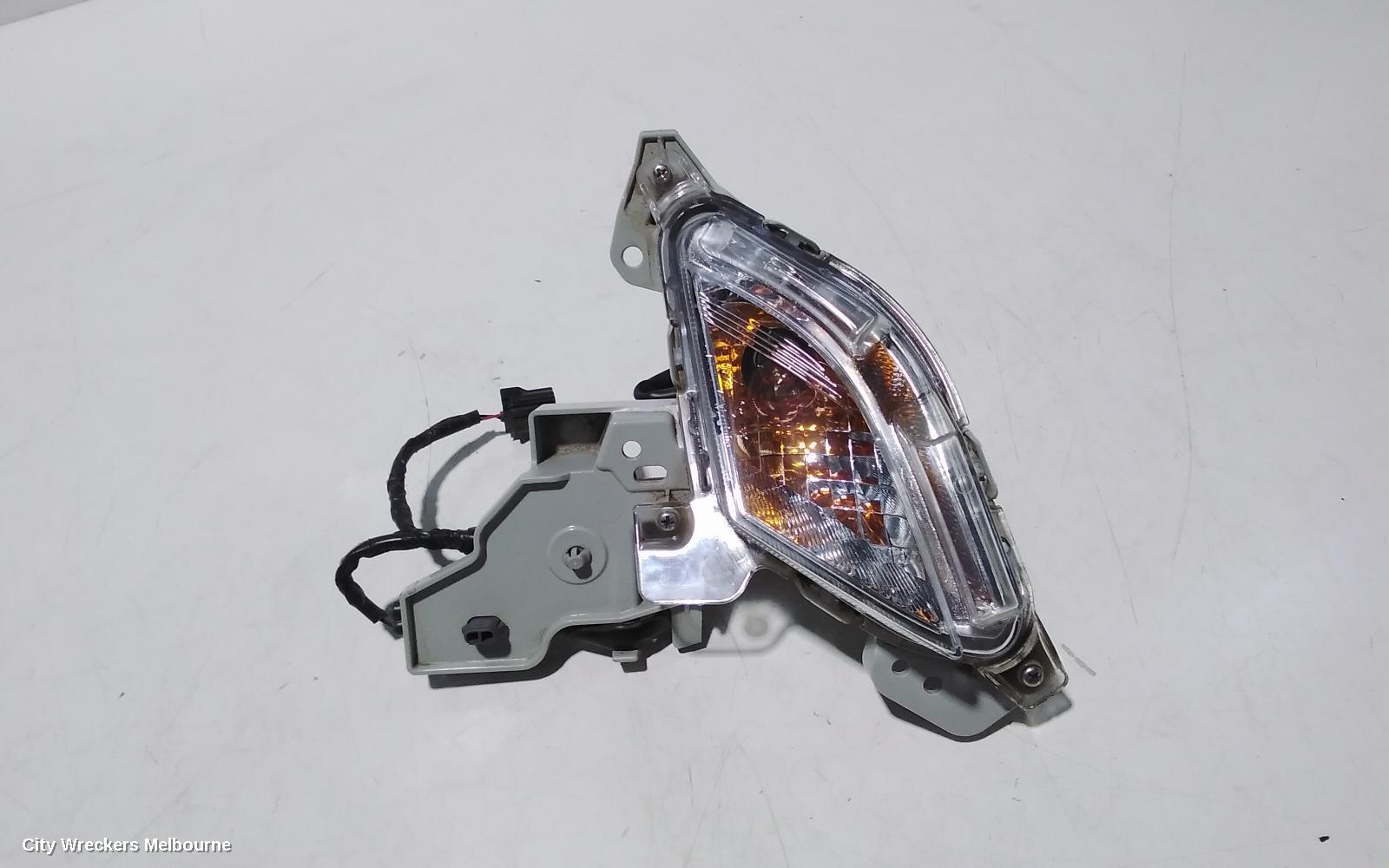 MAZDA CX3 RIGHT INDICATOR/FOG/SIDE, BUMPER FLASHER, DK, 03/2015 ONWARDS - Image 2