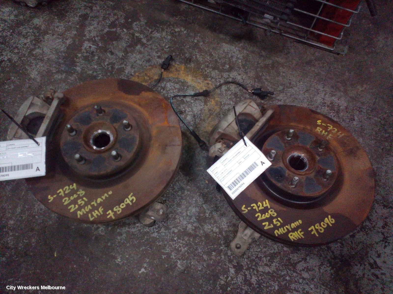 NISSAN MURANO LEFT FRONT HUB ASSEMBLY, Z51, 12/2008 - 12/2014 - Image 2