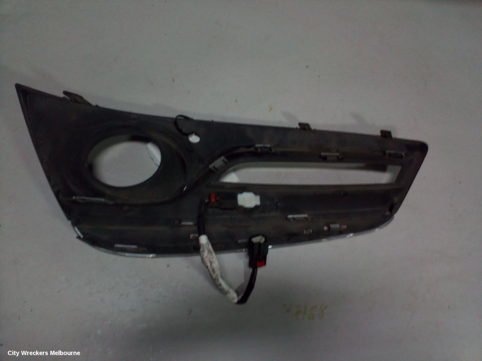 VOLKSWAGEN GOLF LEFT INDICATOR/FOG/SIDE, BUMPER FOGLAMP, GEN 7, HALOGEN TYPE, 03/2013 - 03/2017 - Image 3