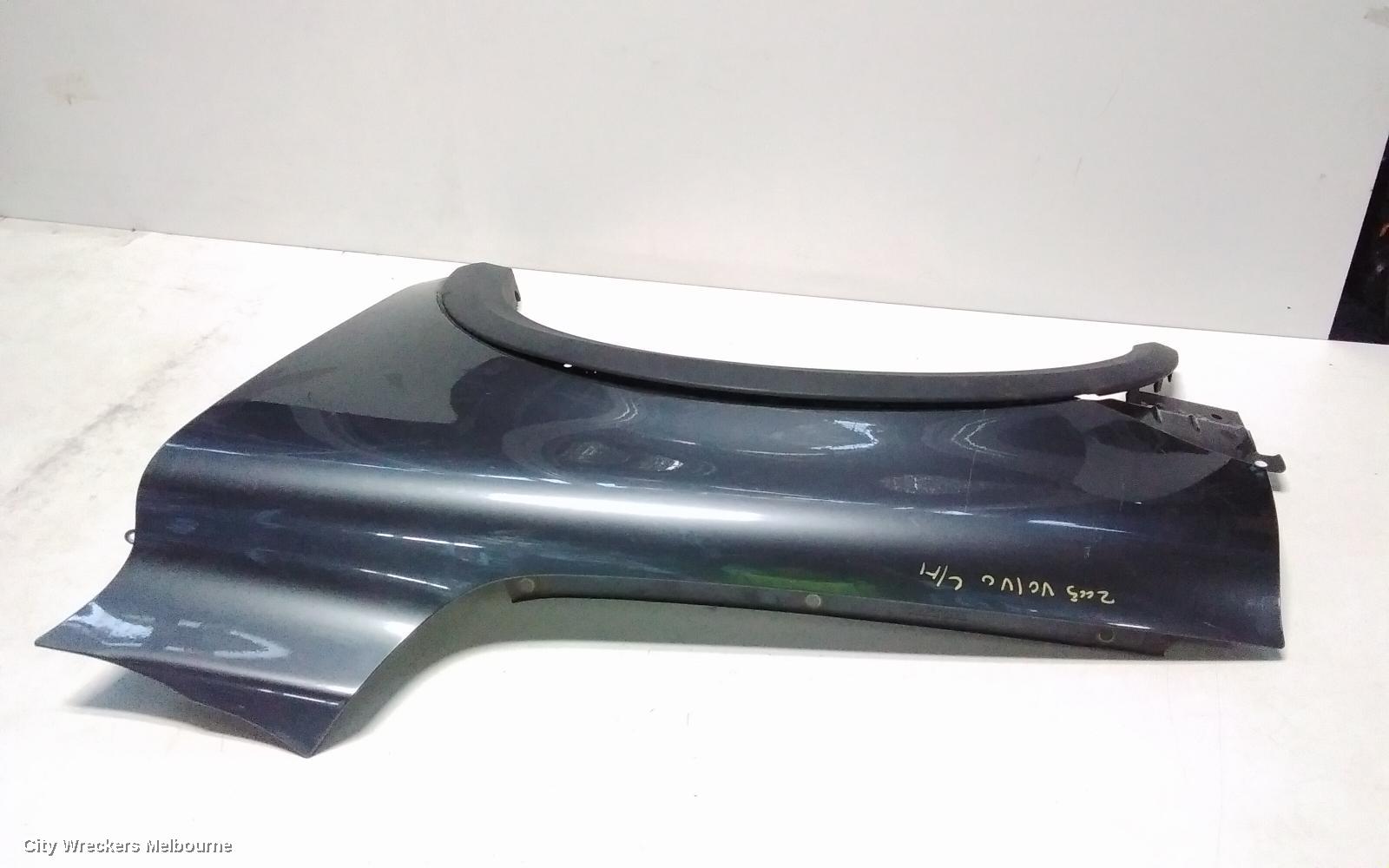 VOLVO XC90 LEFT GUARD, 07/2003 - 12/2014 - Image 3