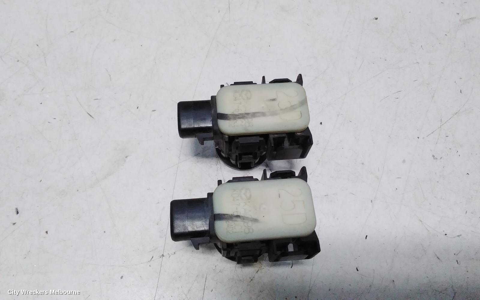 MAZDA CX3, DK, 03/2015 ONWARDS, 2X FRONT PARKING SENSOR: 113446 - Image 3