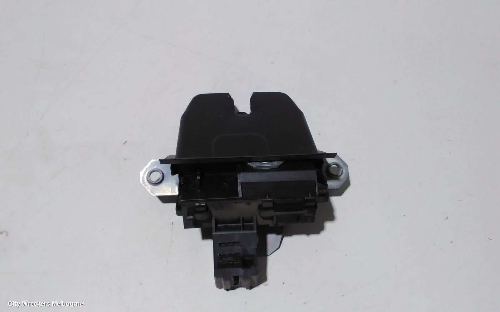 FORD FOCUS DOOR/BOOT/GATE LOCK, TAILGATE LOCK, LW, 05/2011 - 08/2015 - Image 2
