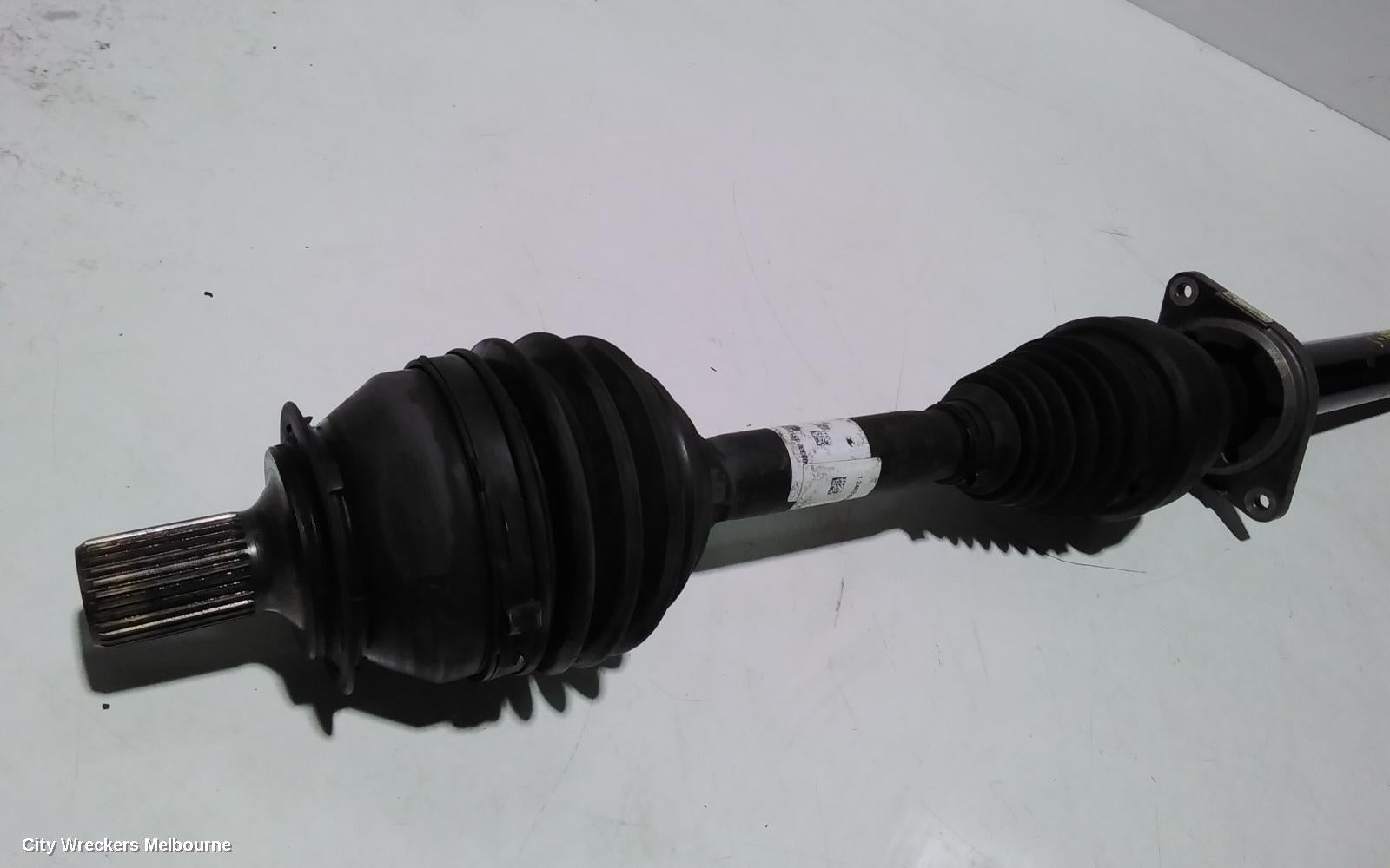 MERCEDES CLA CLASS RIGHT DRIVESHAFT, FRONT, 2.0, PETROL, C117/X117, 10/2013 - 01/2019 - Image 3