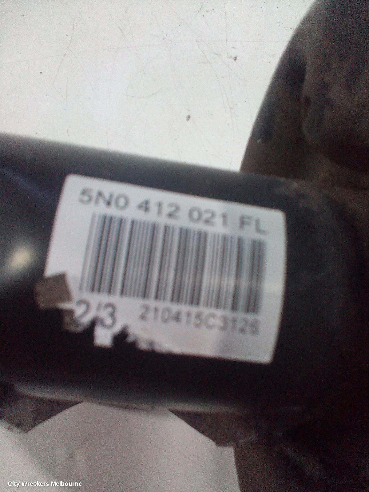 VOLKSWAGEN TIGUAN LEFT FRONT STRUT, 5N, 07/2011 - 08/2016 - Image 3