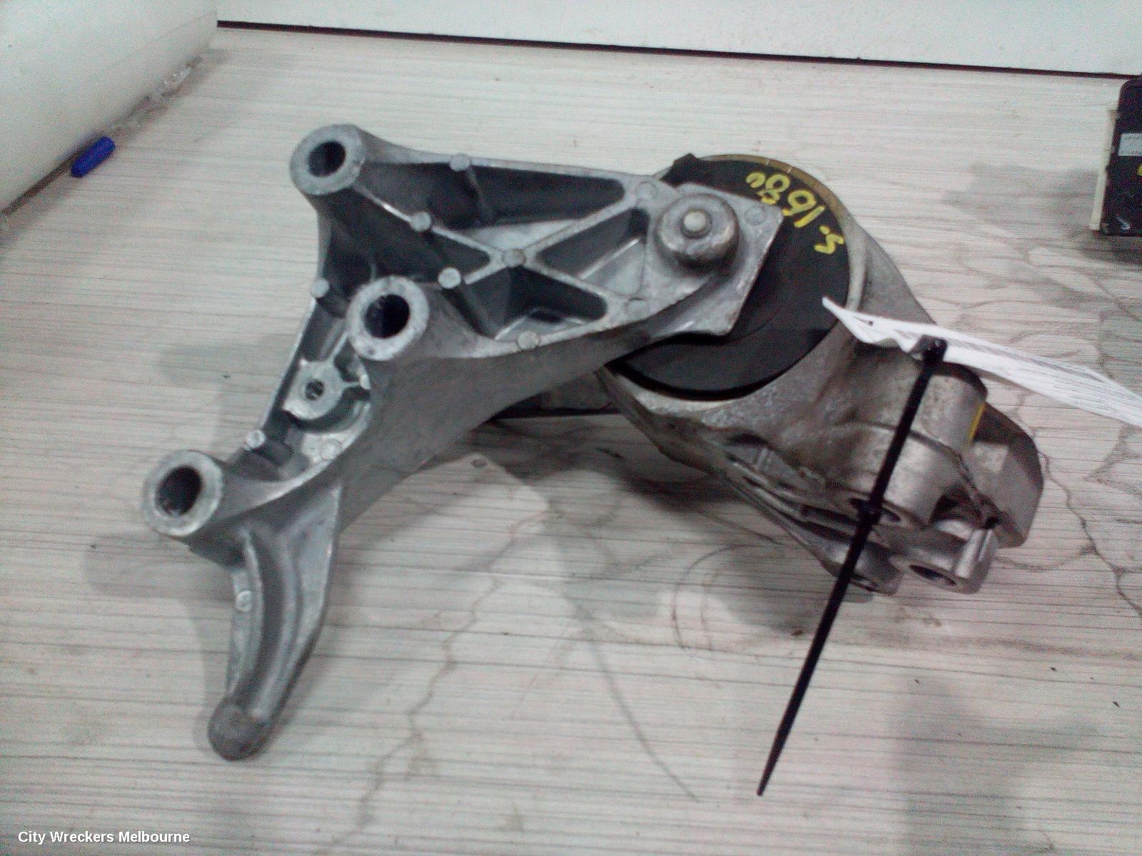 HOLDEN CAPTIVA MOUNT, CG SERIES 2 03/2011 - 06/2018 - Image 2