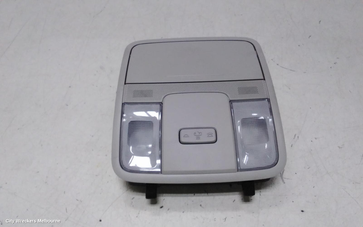 KIA CERATO COURTESY LIGHT, FRONT, NON SUNROOF, W/ SUNGLASS HOLDER TYPE, BD, 04/2018 - 09/2024 - Image 2