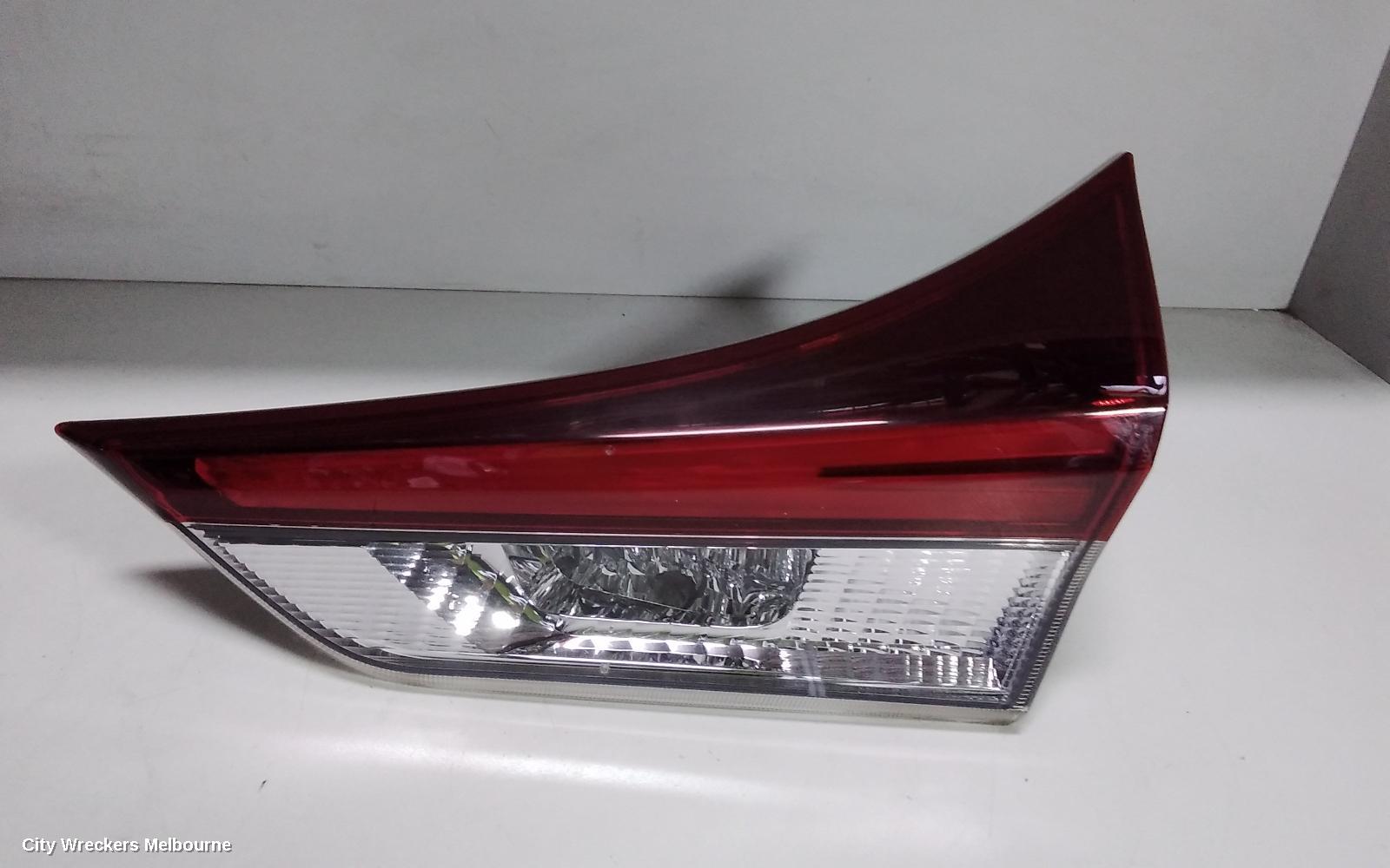 TOYOTA COROLLA REAR GARNISH, TAILGATE LAMP (RH SIDE), ZRE182R/ZWE186R, HATCH, 03/2015 - 06/2018 - Image 2