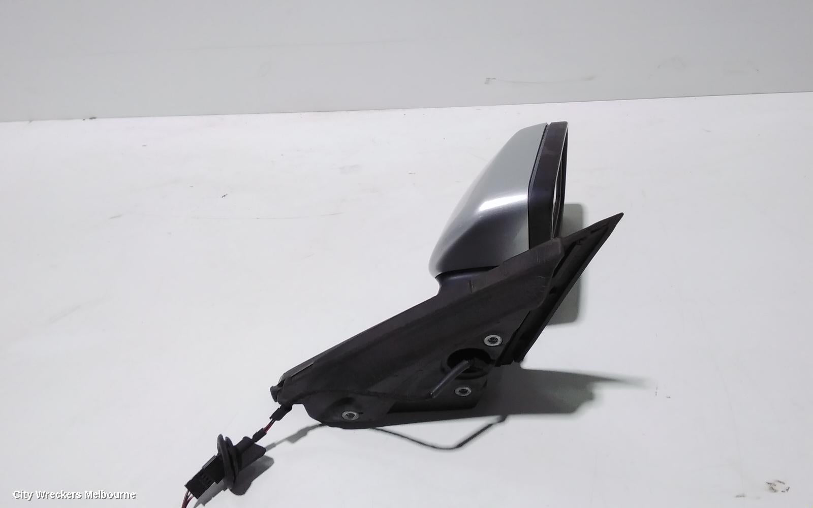 BMW 5 SERIES RIGHT DOOR MIRROR, E60, NON AUTO DIP, W/ LIGHT PACK, NON MEMORY TYPE, 03/2007 - 04/2010 - Image 2