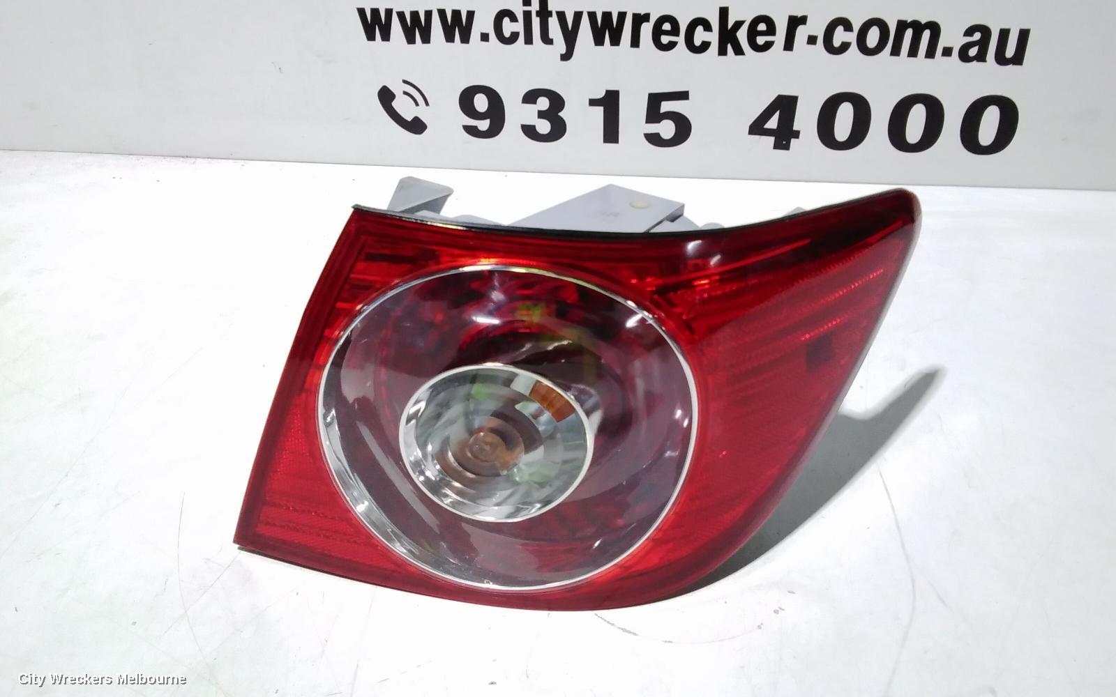 HOLDEN EPICA RIGHT TAILLIGHT, EP, 02/2007 - 07/2008 - Image 2