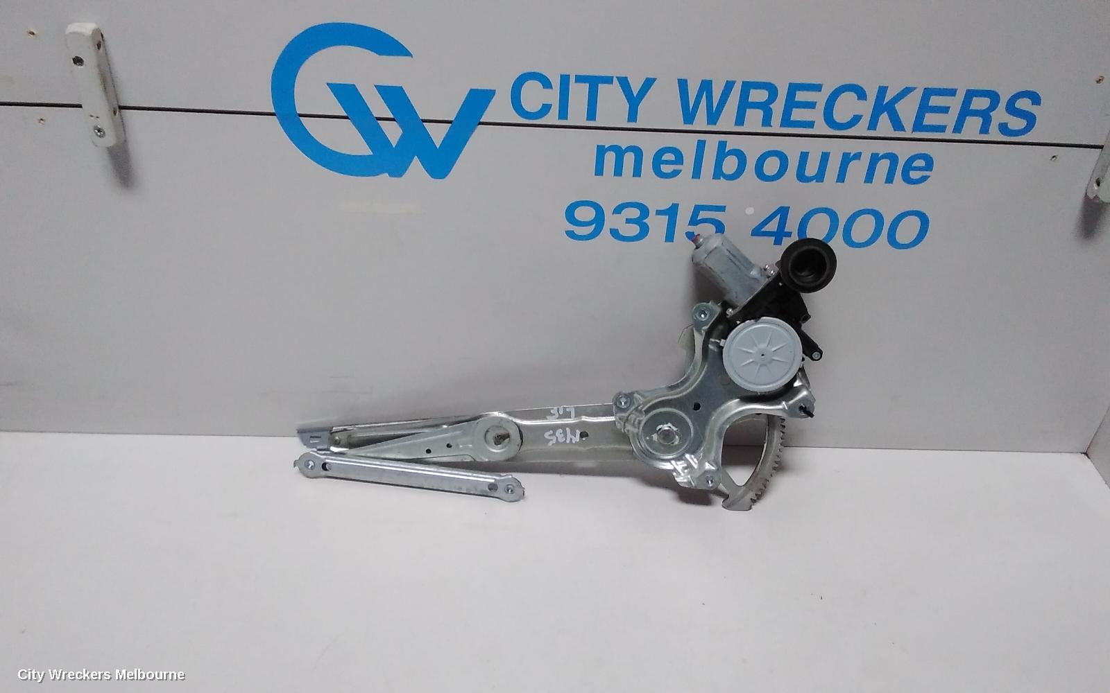 TOYOTA COROLLA LEFT FRONT WINDOW REG/MOTOR, ZRE182R, HATCH, 10/2012 - 12/2013 - Image 2