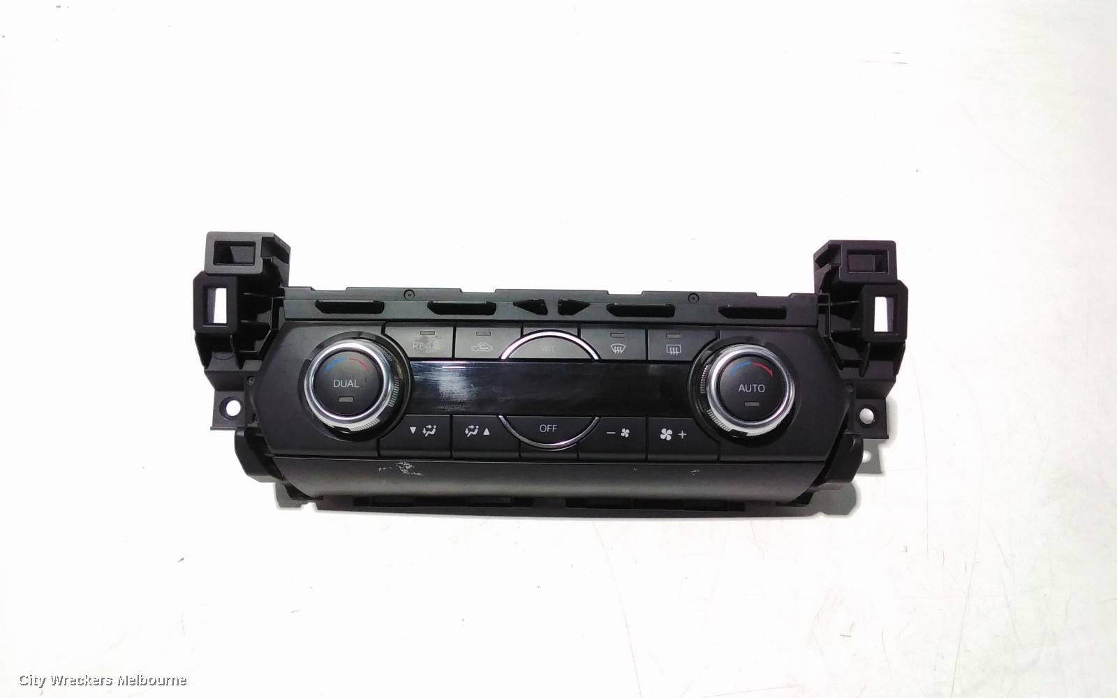 MAZDA CX9 HEATER/AC CONTROLS, FRONT, THREE ZONE CLIMATE CONTROL, HEATED SEAT TYPE, TC, AZAMI TC/TOURING/GT/GT SP, 07/2016 ONWARDS - Image 1