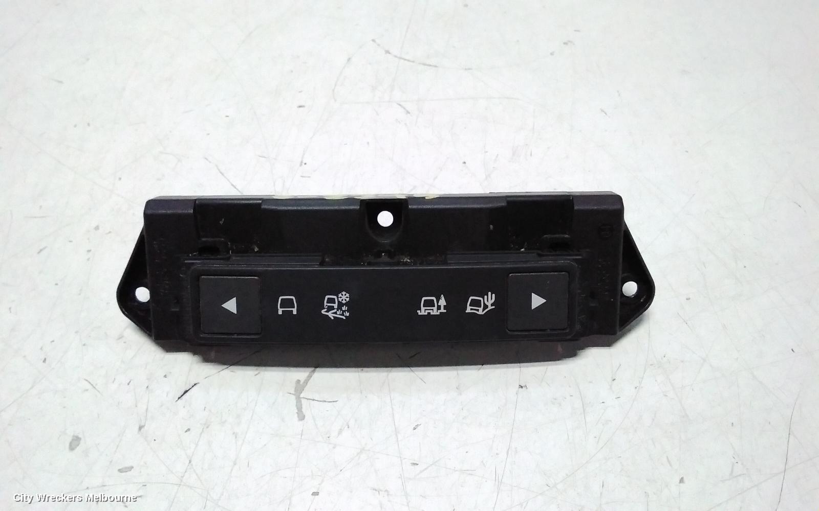 LAND ROVER RANGEROVER EVOQUE, L538, 11/2011 - 01/2019, BJ3214B596AC RANGE ROVER EVOQUE (L538) 2012 MULTIPLE SWITCH: 118907 - Image 2