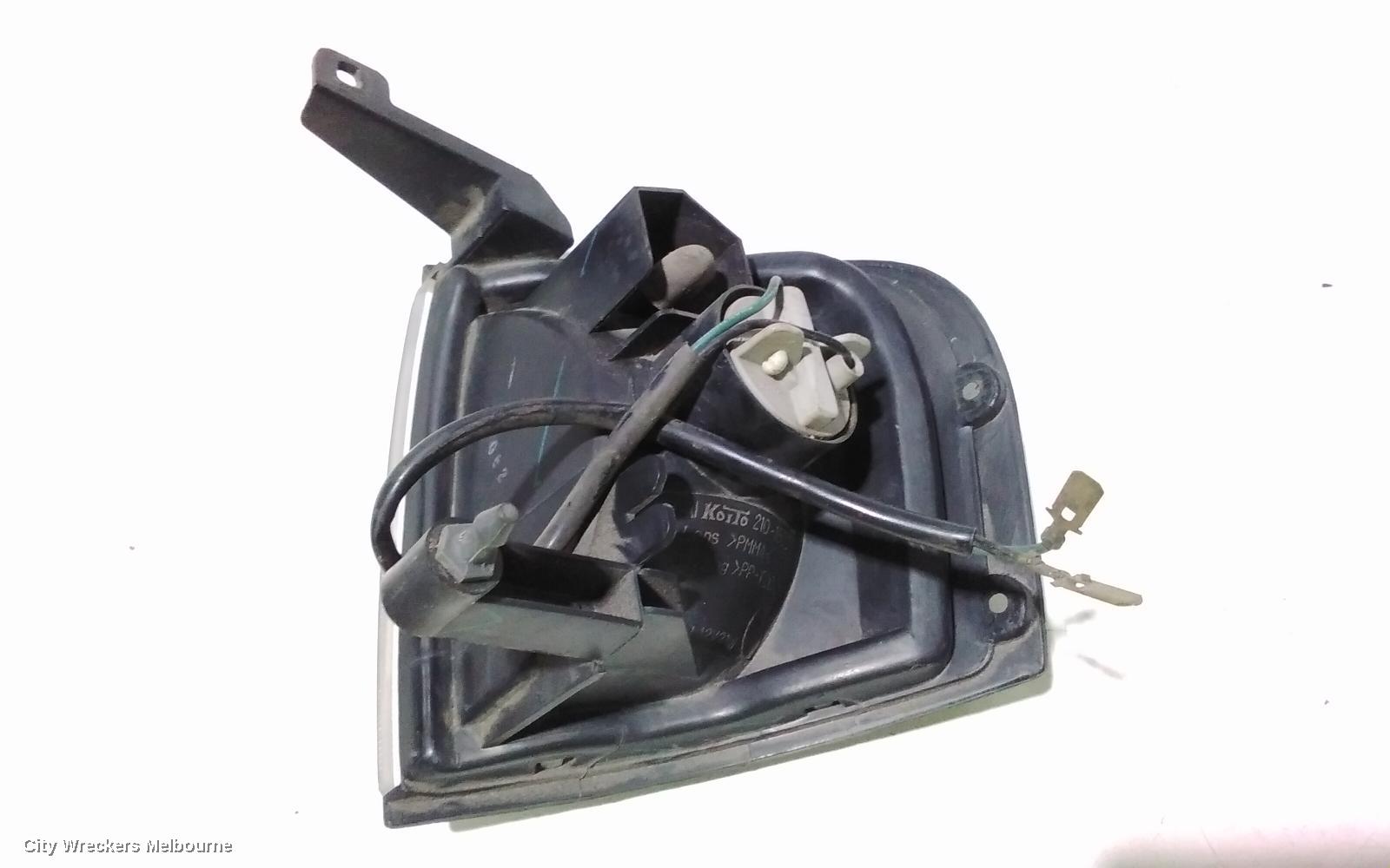 MAZDA BRAVO RIGHT INDICATOR/FOG/SIDE, CORNER LAMP, UTE, 02/1999 - 01/2001 - Image 3