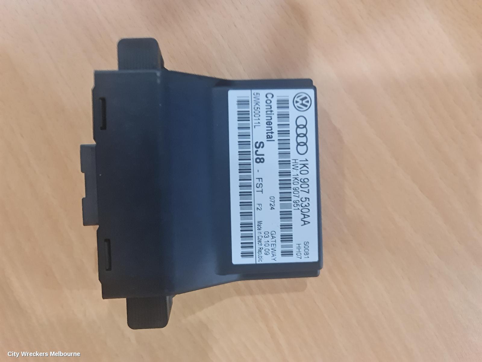VOLKSWAGEN GOLF, GEN 6, 10/2008 - 12/2015, GATEWAY MODULE 1K0 907 530 AA: 82692 - Image 1