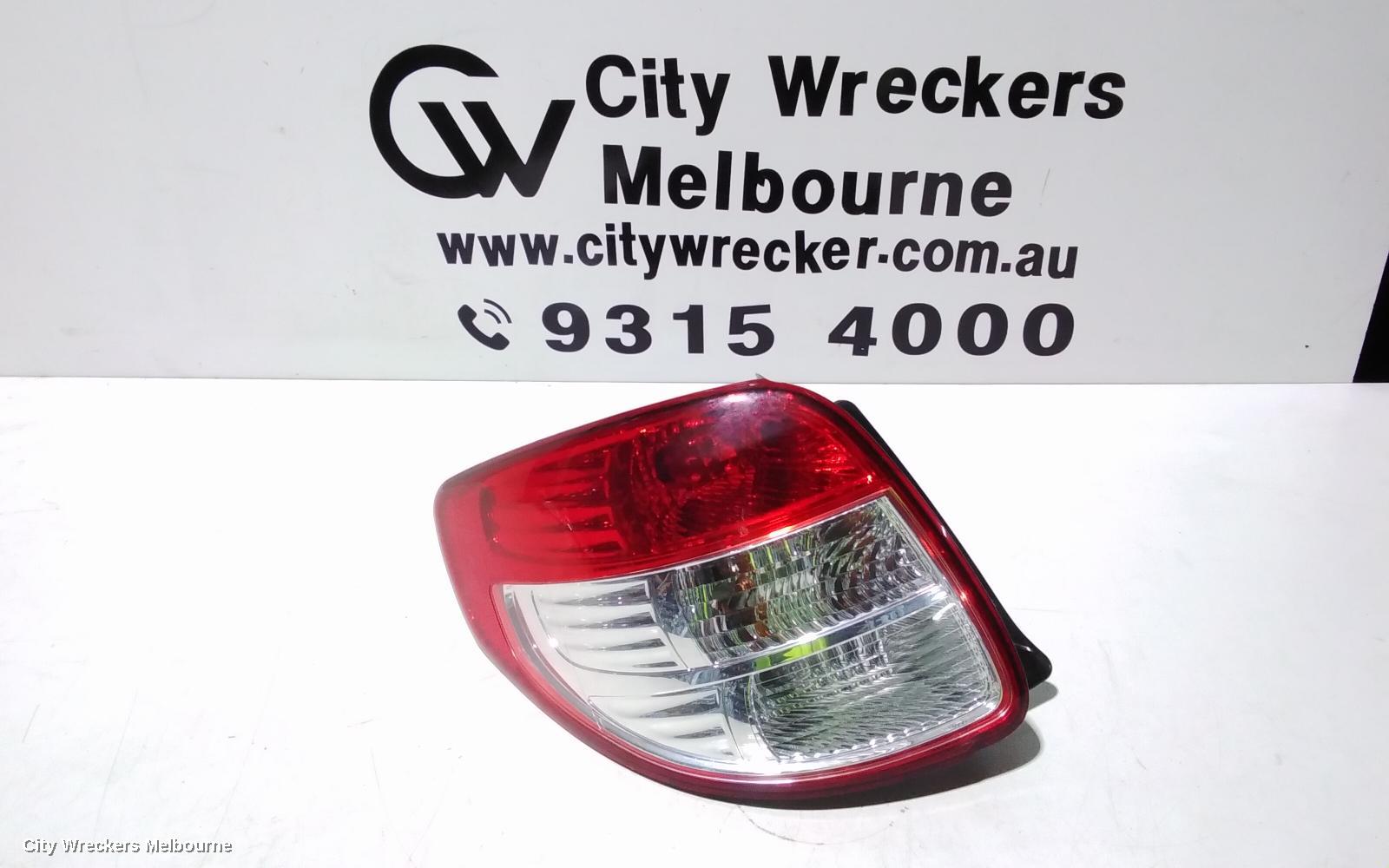 SUZUKI SX4 LEFT TAILLIGHT, HATCH, 02/2007 - 01/2014 - Image 1