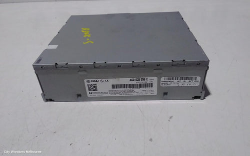AUDI Q7 RADIO/CD/DVD/SAT/TV, MUSIC INTERFACE (GLOVEBOX), 4L, 09/2006 - 08/2015 - Image 2