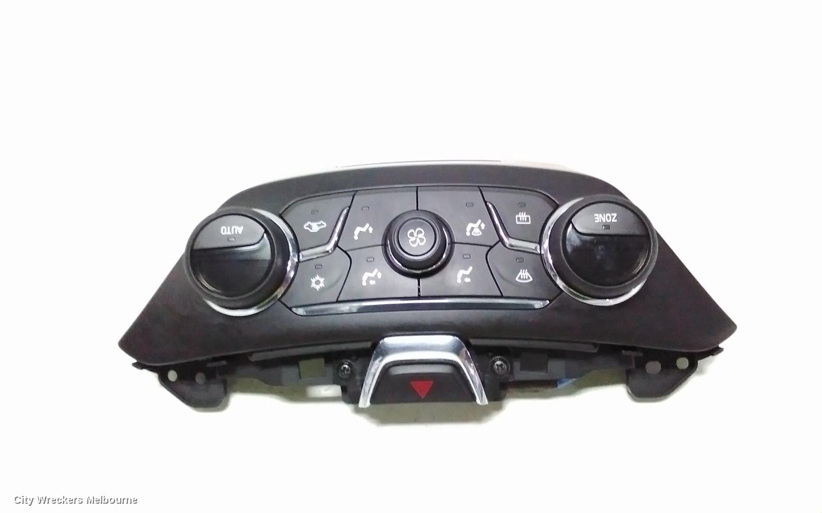 HOLDEN COMMODORE HEATER/AC CONTROLS, VF, 05/2013 - 12/2017 - Image 3