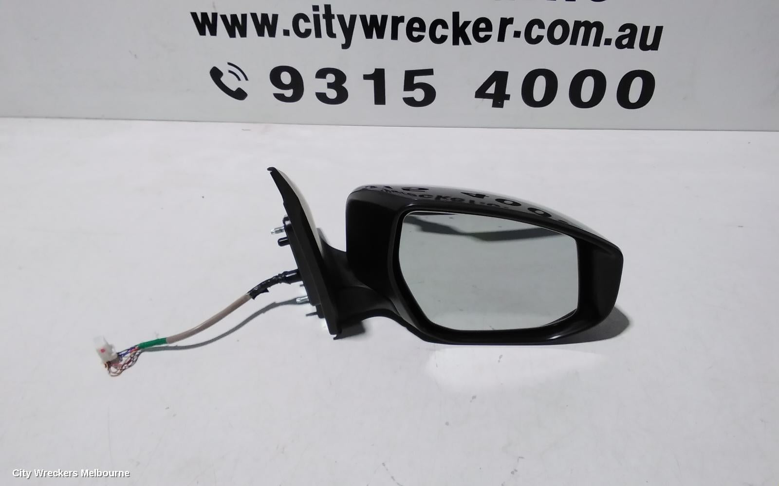 NISSAN PULSAR RIGHT DOOR MIRROR, B17, SEDAN, MANUAL FOLD TYPE, 12/2012 - 12/2017 - Image 3