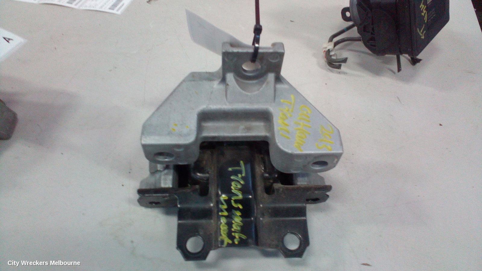 MITSUBISHI OUTLANDER MOUNT, ZJ, 10/2012 - 03/2015 - Image 2