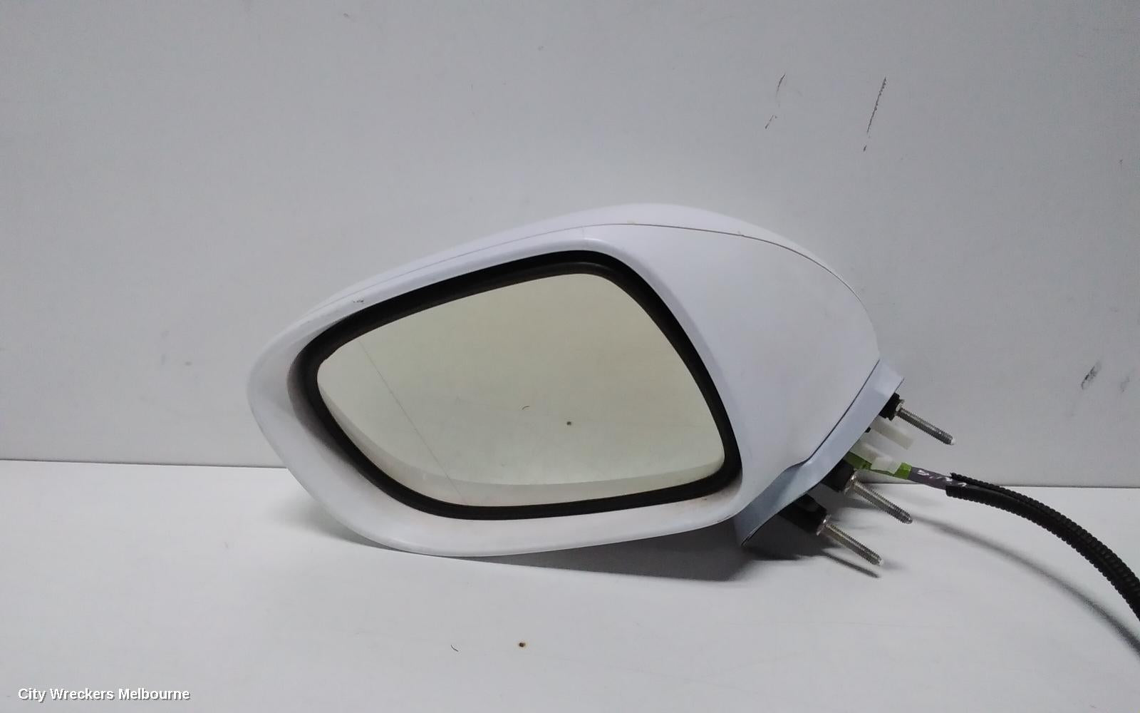 LEXUS IS250/IS250C LEFT DOOR MIRROR, IS250, GSE20R, SEDAN, SPORTS/SPORTS LUXURY, NON INDICATOR TYPE (2 PLUG), 11/2005 - 09/2008 - Image 3