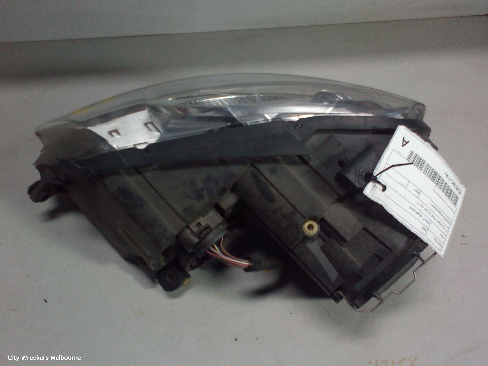 VOLKSWAGEN EOS RIGHT HEADLAMP, 1F, HALOGEN TYPE, 02/2007 - 04/2011 - Image 3