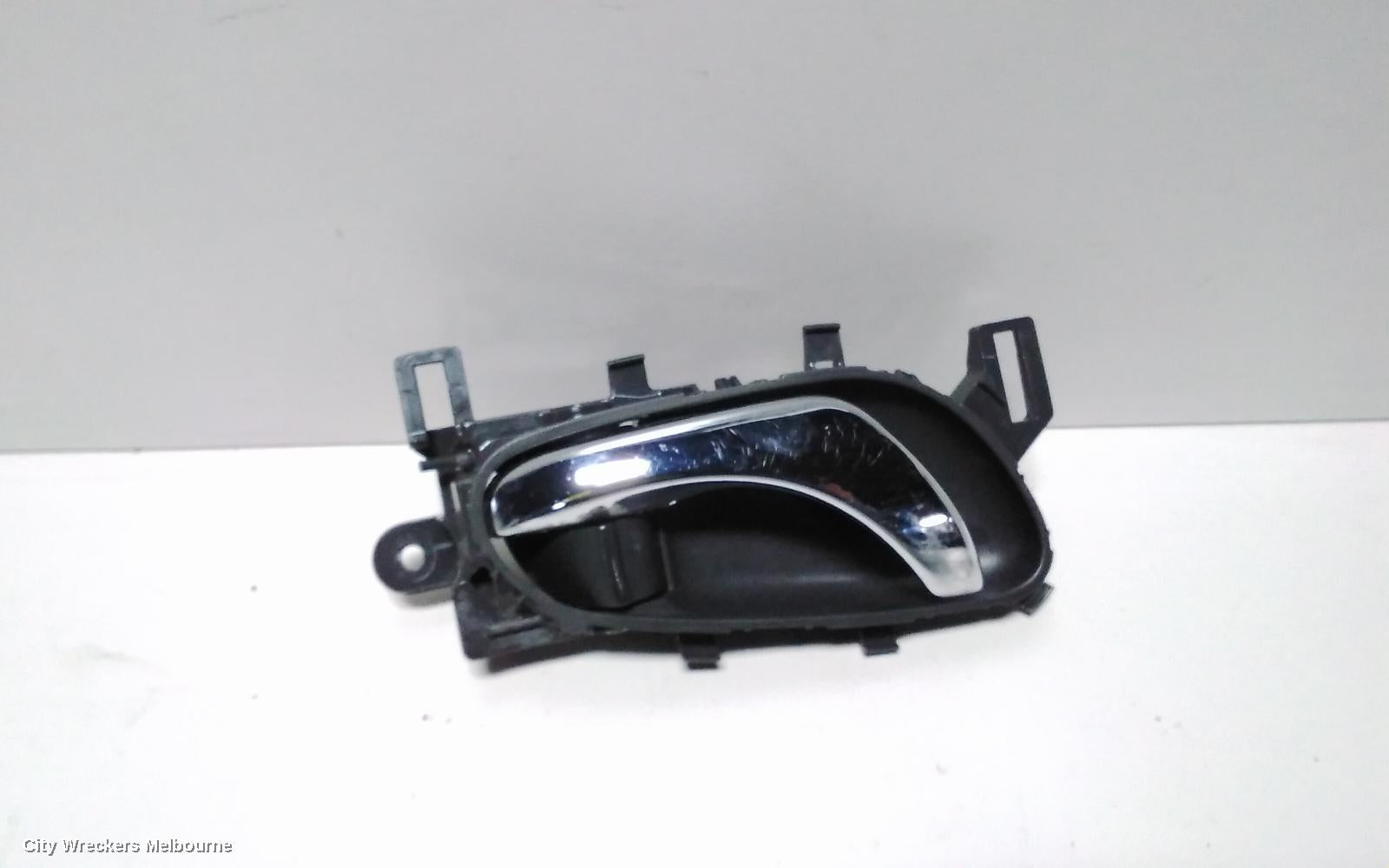 NISSAN PULSAR DOOR HANDLE, INNER, RH FRONT, B17/C12, SEDAN/HATCH, 12/2012 - 12/2017 - Image 2