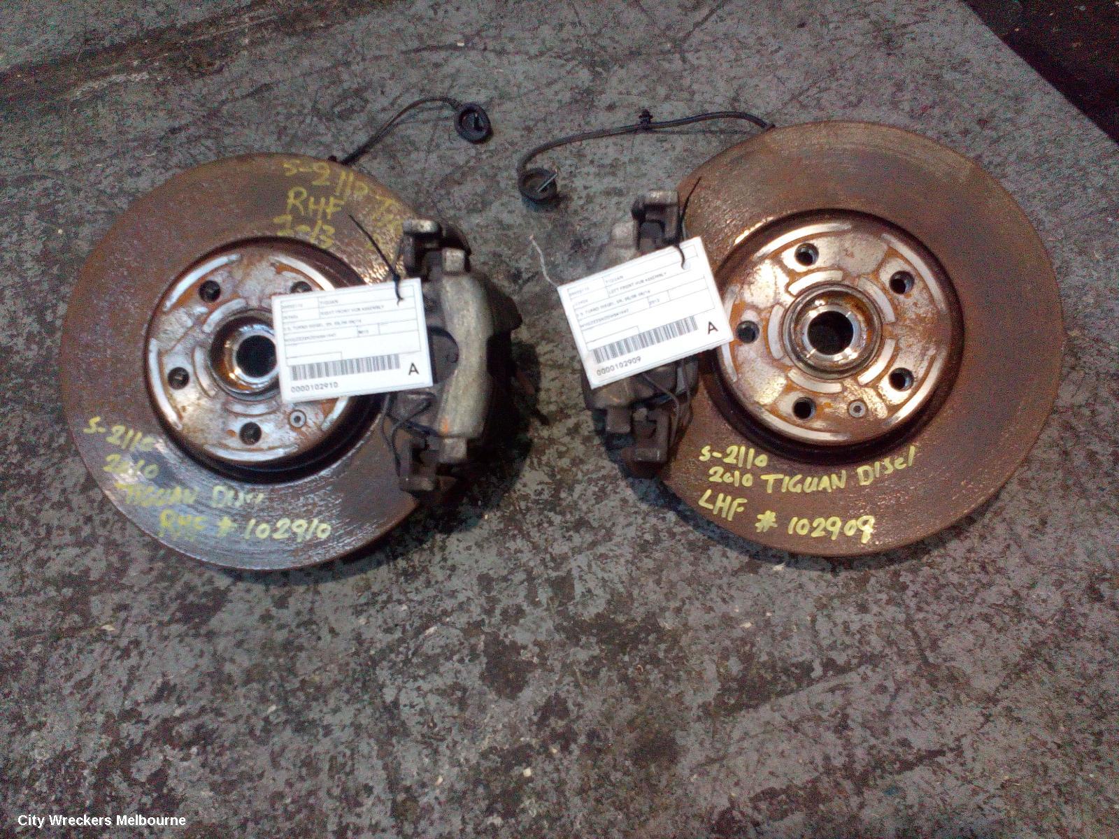 VOLKSWAGEN TIGUAN LEFT FRONT HUB ASSEMBLY, 2.0, TURBO DIESEL, 5N, 05/2008 - 08/2016 - Image 3