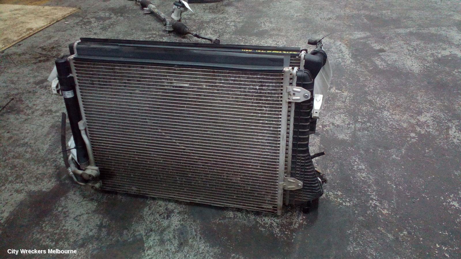 VOLKSWAGEN PASSAT RADIATOR, 2.0, DIESEL, EXCLUDING BMP CODE, 3C/MK6 B6-B7/3CC, 03/2006 - 12/2016 - Image 3