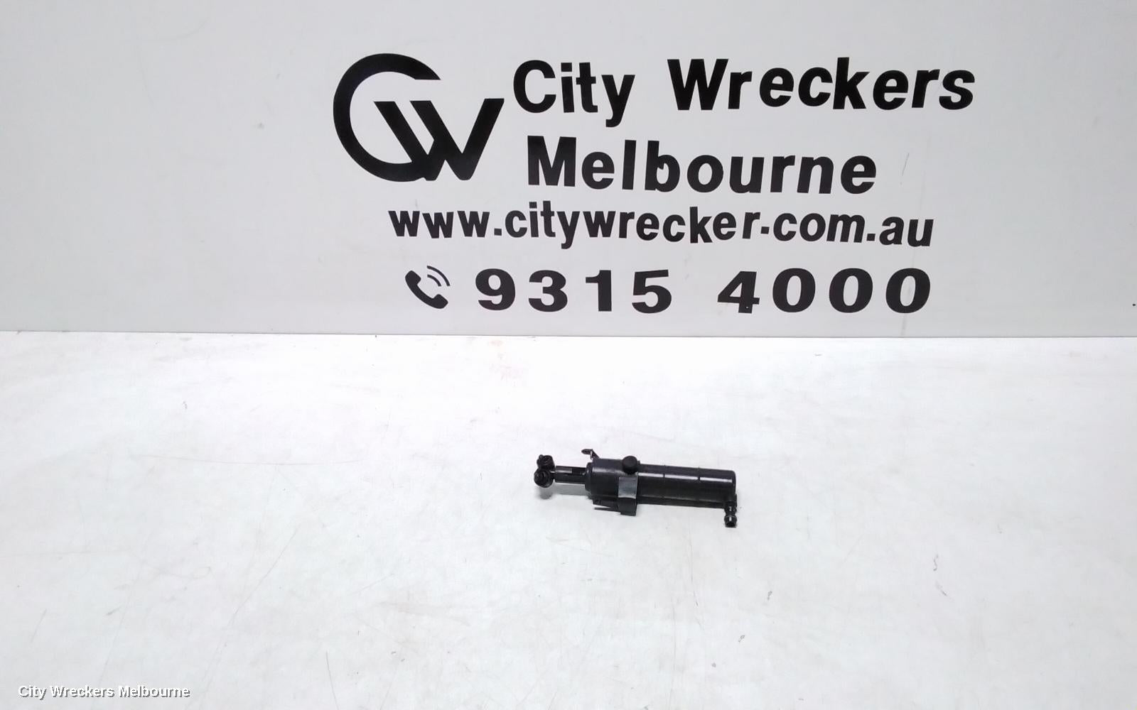 MERCEDES CLC CLASS WASHER JET, CL203 08/2008 - 03/2011 - Image 1