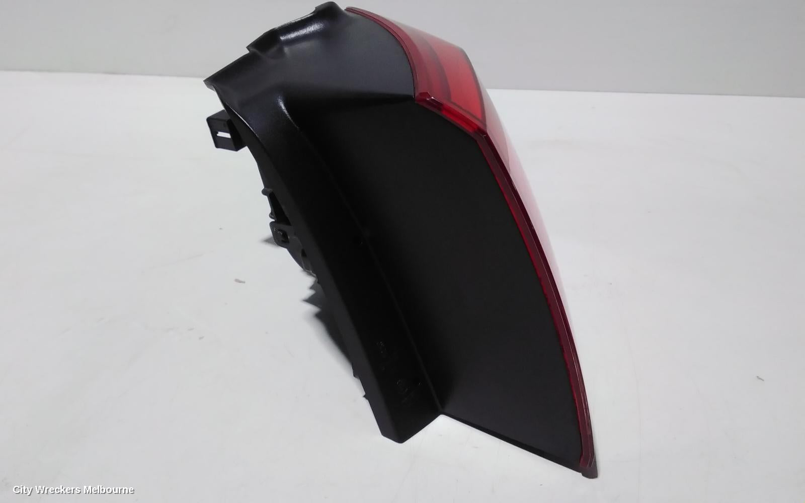 VOLKSWAGEN GOLF RIGHT TAILLIGHT, GEN 7, HATCH, GTI/R-LINE, NON LED TYPE, 10/2013 - 03/2017 - Image 3