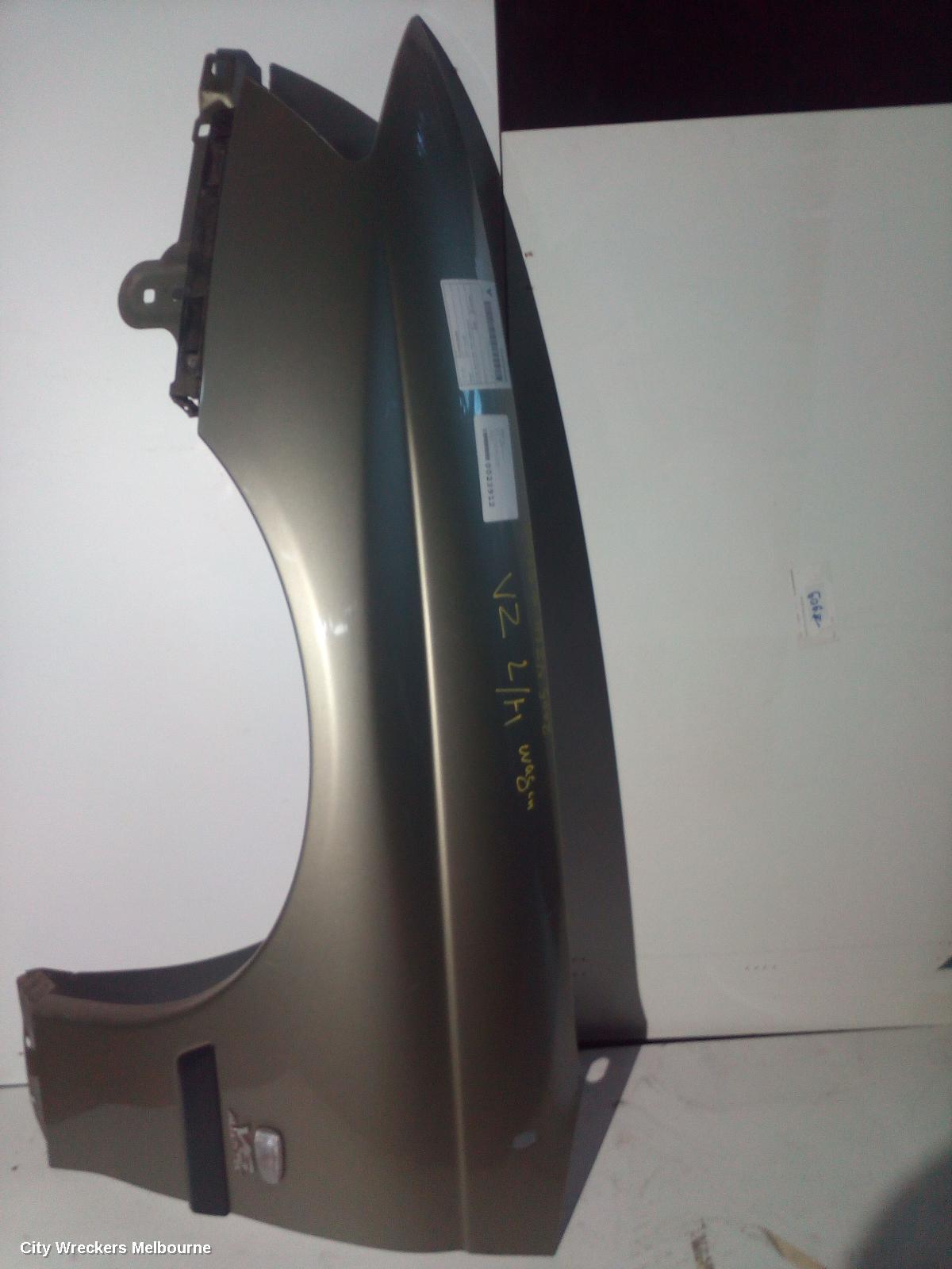 HOLDEN COMMODORE LEFT GUARD, VY1-VZ, NON FLARE TYPE, 10/2002 - 09/2007 - Image 1