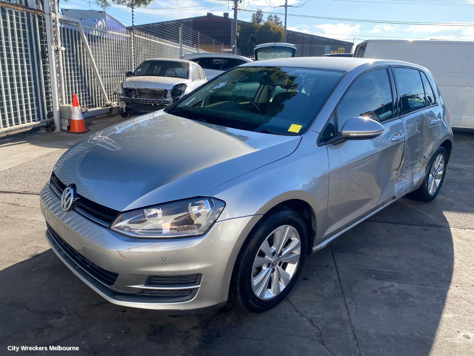 VOLKSWAGEN GOLF RIGHT REAR DOOR, GEN 7, HATCH, 12/2012 - 08/2020 - Image 3