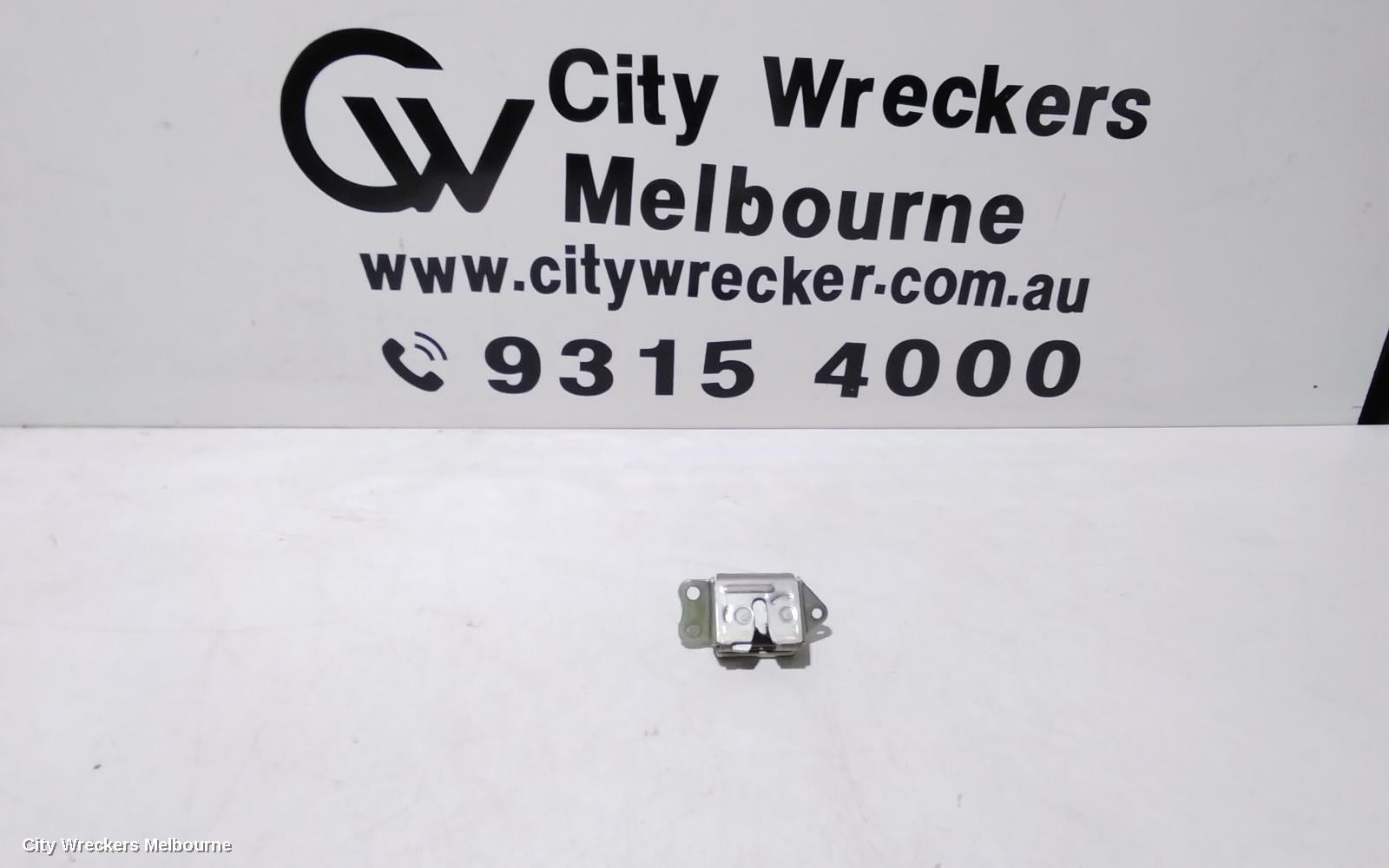 TOYOTA ECHO DOOR/BOOT/GATE LOCK, TAILGATE LOCK, 3DR/5DR HATCH, NON KEYLESS ENTRY TYPE, NCP10R, 10/1999 - 12/2002 - Image 1