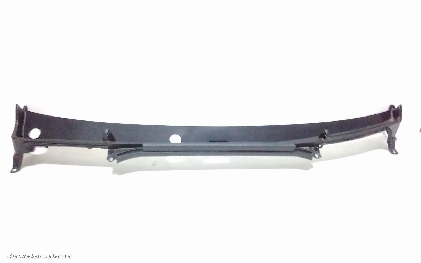 GENESIS GV70 PLENUM CHAMBER, JK, 03/2021 ONWARDS - Image 2