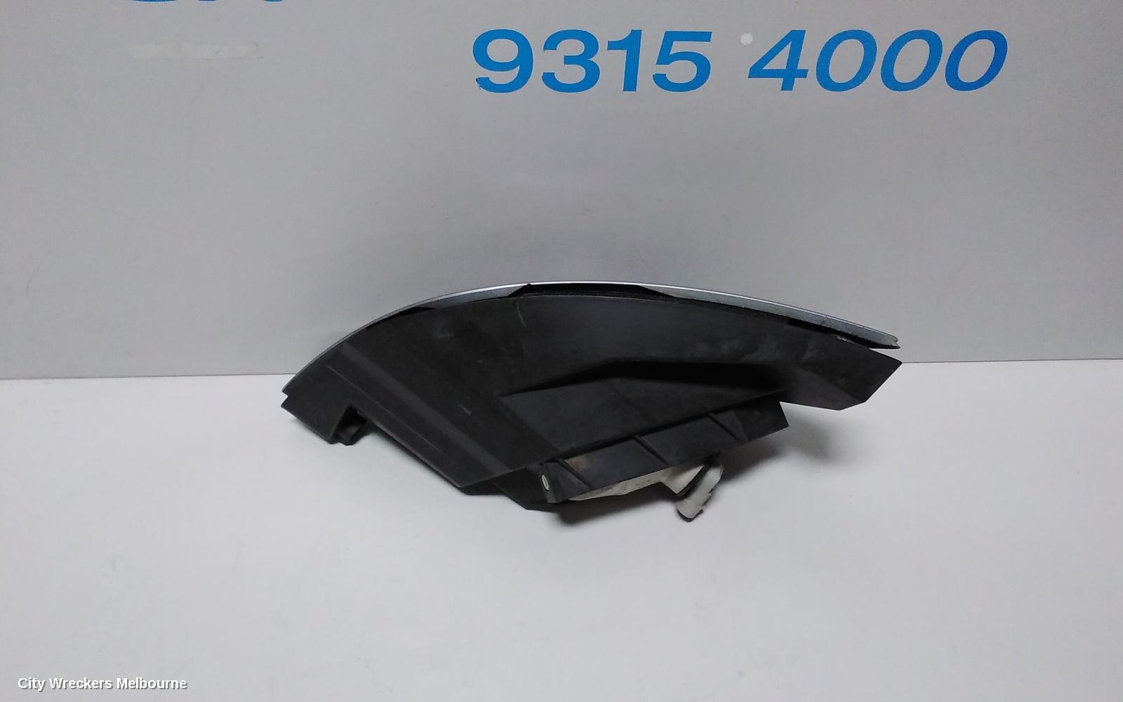MAZDA CX9 RIGHT INDICATOR/FOG/SIDE, BUMPER FOGLAMP, TB, 06/2009 - 10/2012 - Image 3