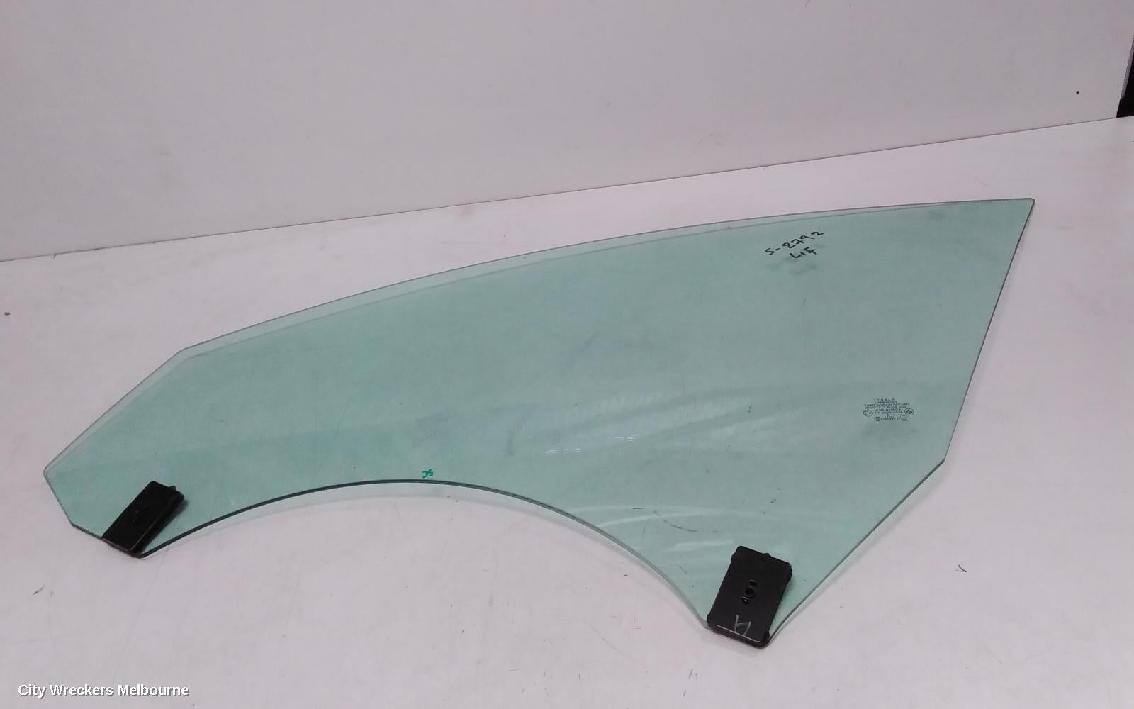 TESLA MODEL 3 LEFT FRONT DOOR WINDOW, 1ST GEN, 06/2019 ONWARDS - Image 2