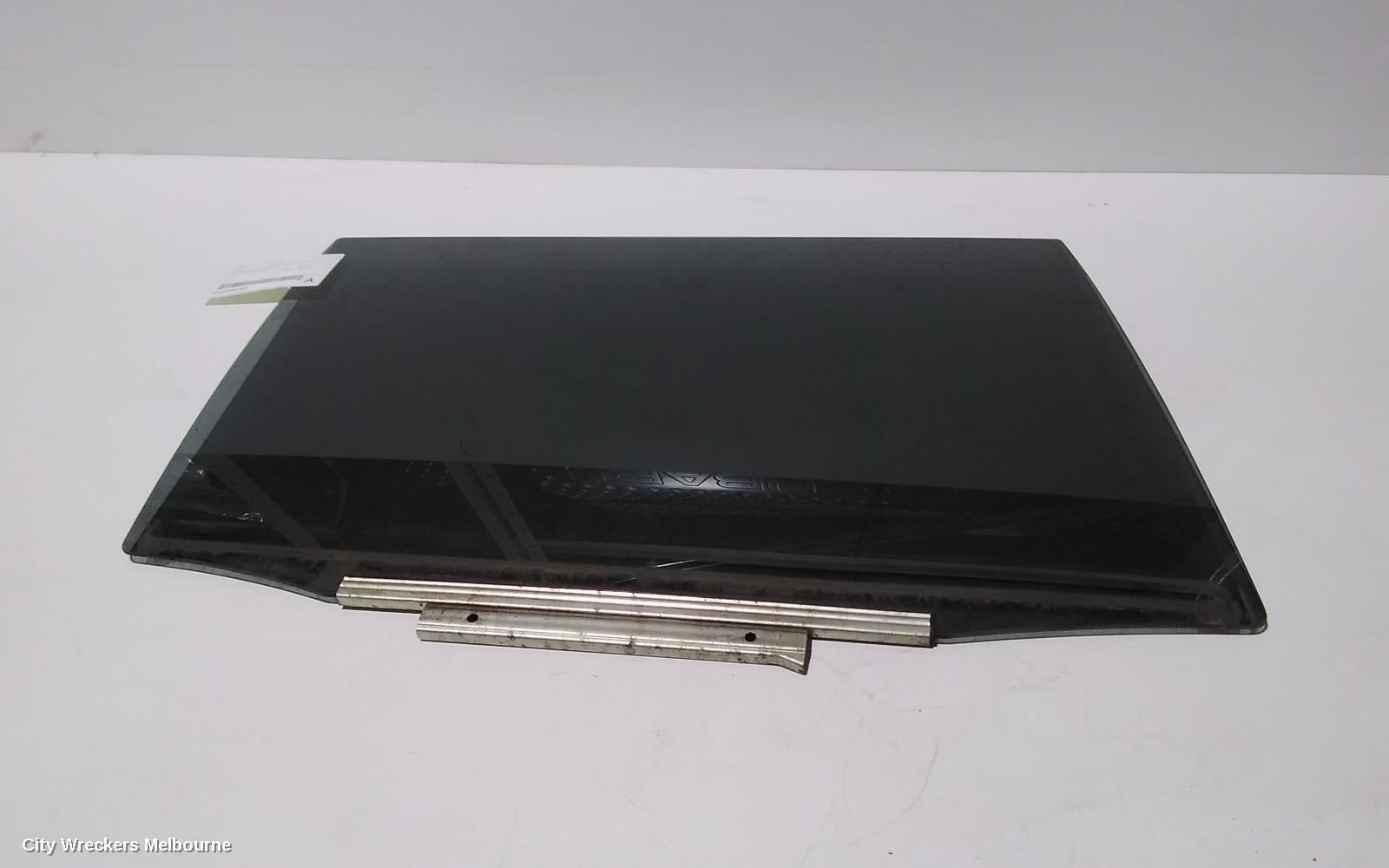 TOYOTA KLUGER RIGHT REAR DOOR WINDOW, GSU40-GSU45, 05/2007 - 02/2014 - Image 1