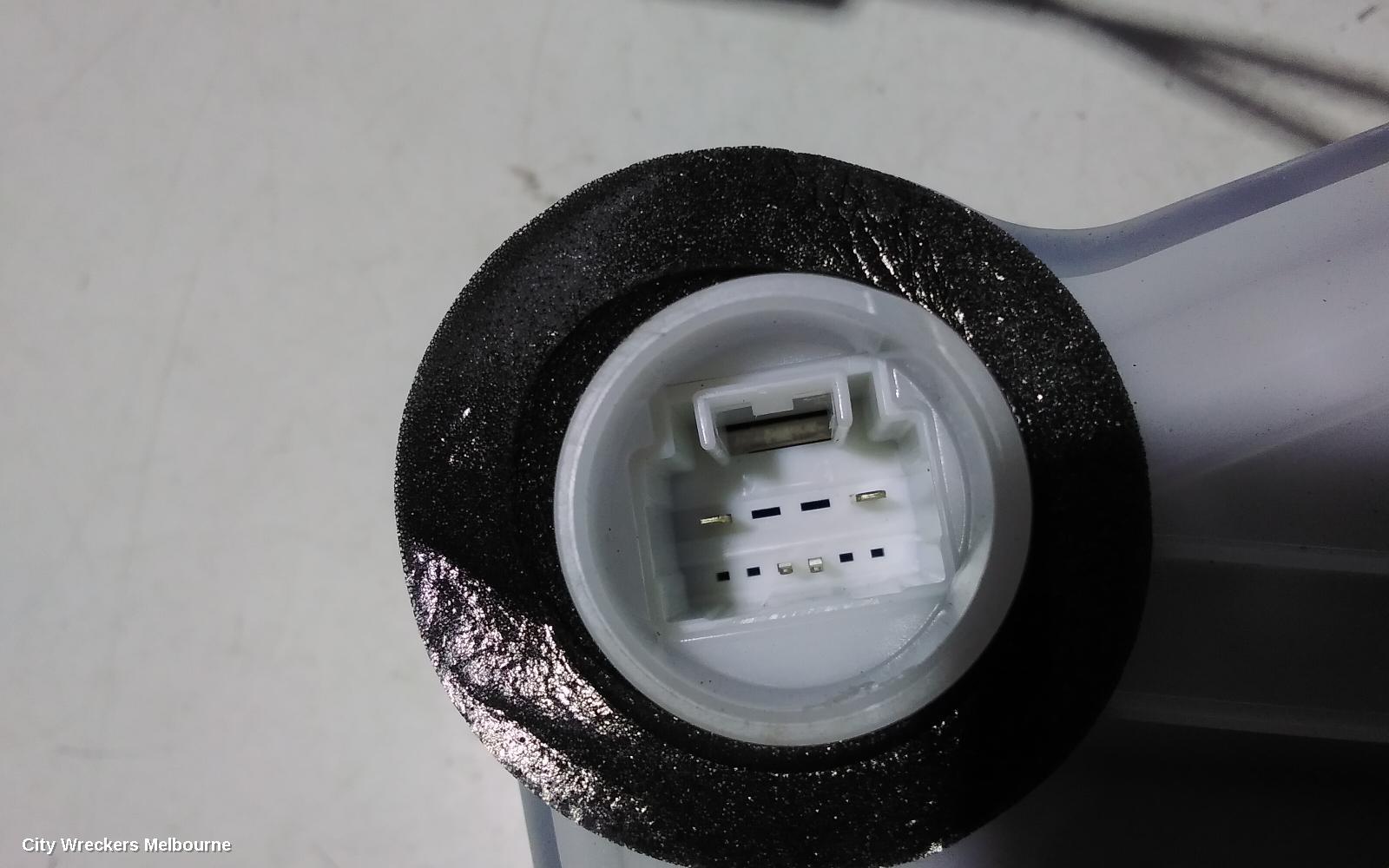 TOYOTA HIACE DOOR/BOOT/GATE LOCK, LEFT FRONT DOOR LOCK, 300 SERIES, 04/2019 ONWARDS - Image 3