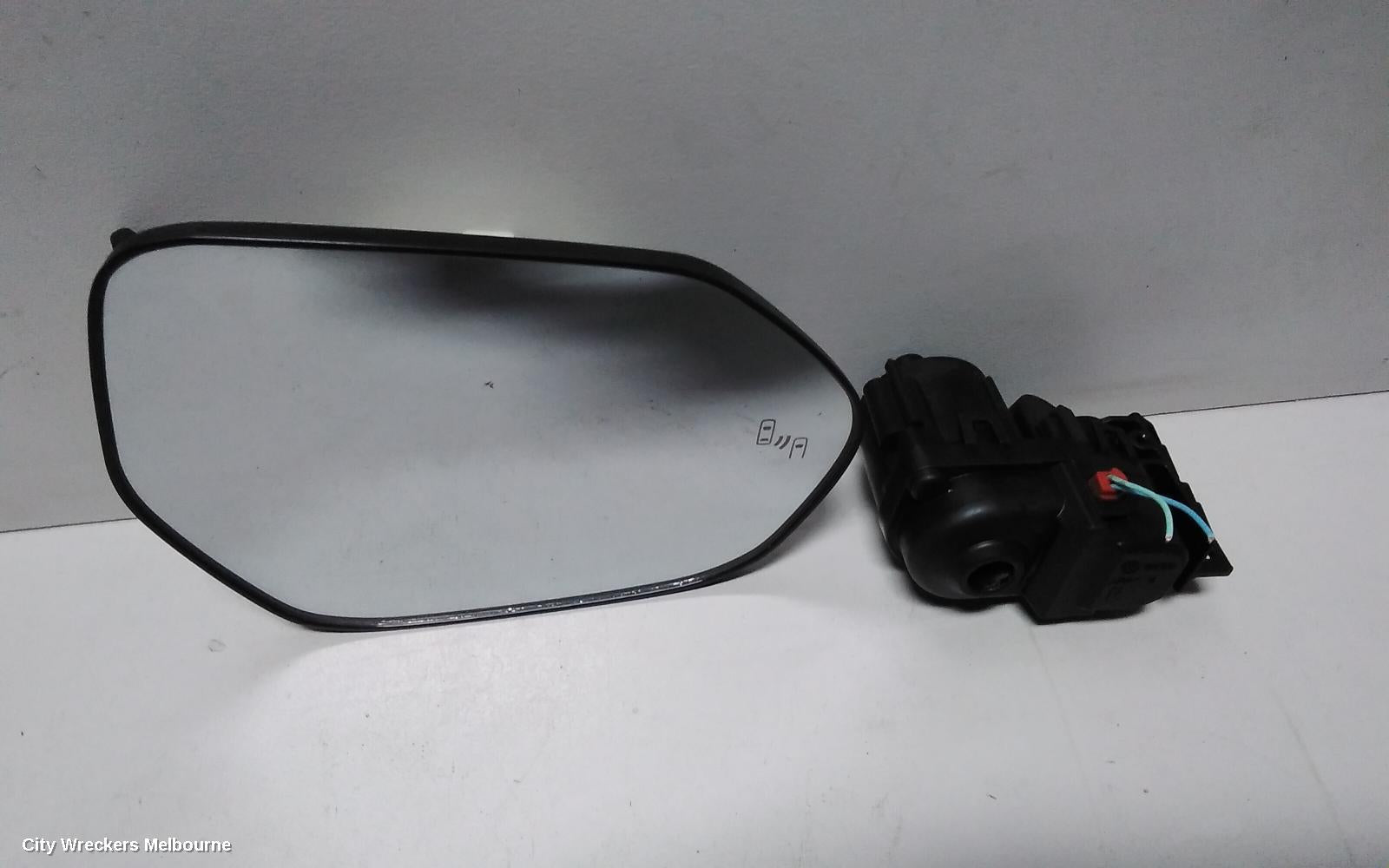 TOYOTA COROLLA RIGHT DOOR MIRROR, E210, HATCH, W/ BLINDSPOT MONITOR & LANE ASSIST TYPE, 07/2018 ONWARDS - Image 2