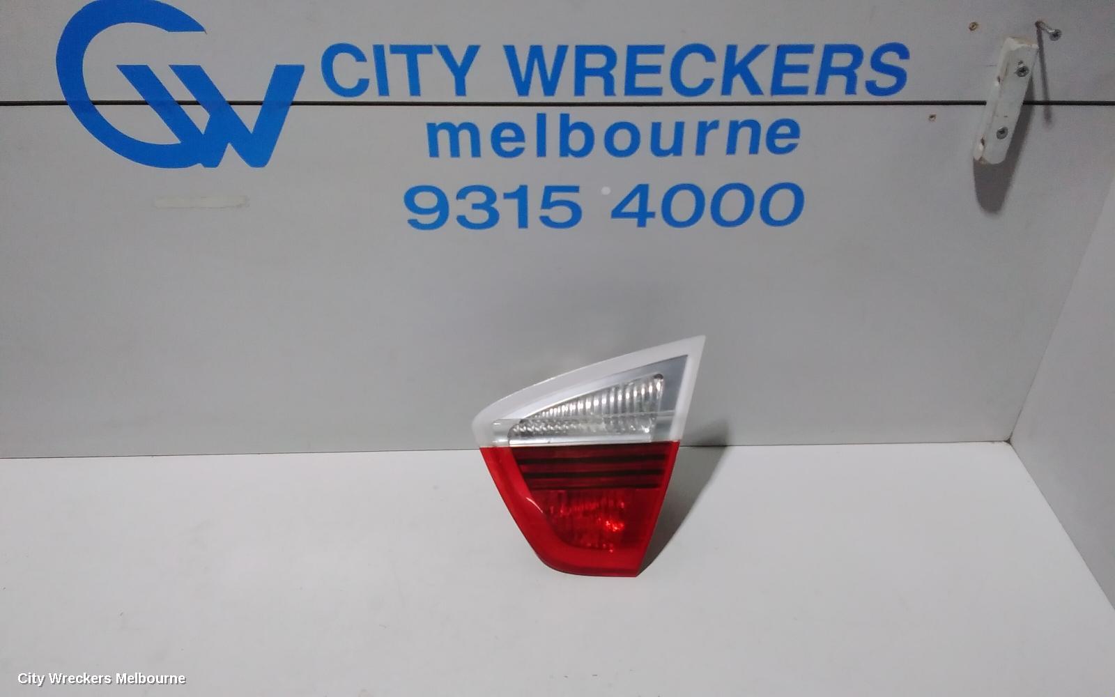 BMW 3 SERIES REAR GARNISH, BOOTLID LAMP (RH SIDE), SEDAN, E90, 03/2005 - 09/2008 - Image 1