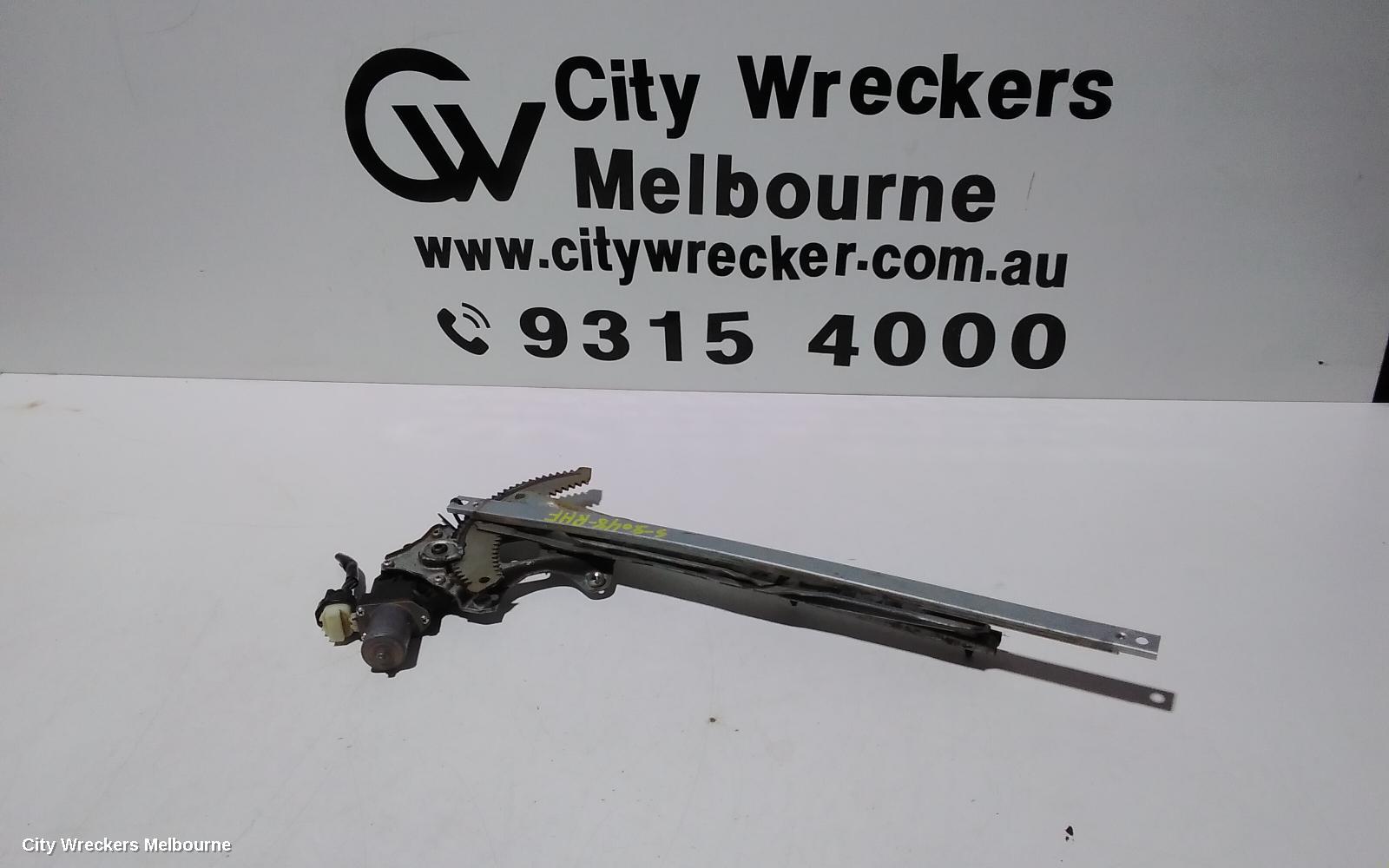 MITSUBISHI TRITON RIGHT FRONT WINDOW REG/MOTOR, MQ-MR, 03/2015 - 10/2023 - Image 1