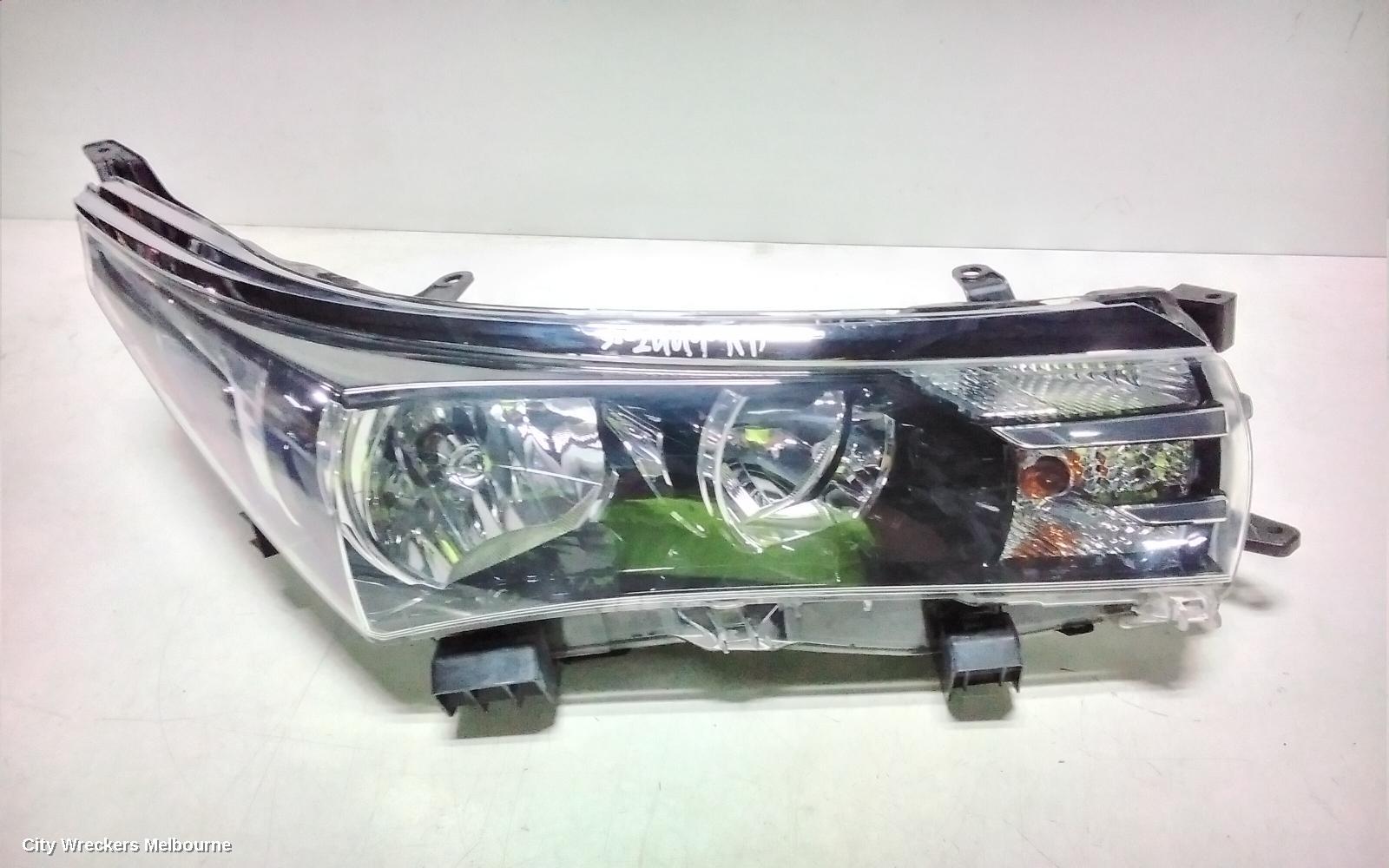 TOYOTA COROLLA RIGHT HEADLAMP, ZRE172R, SEDAN, ASCENT/SX, HALOGEN TYPE, 12/2013 - 10/2016 - Image 2