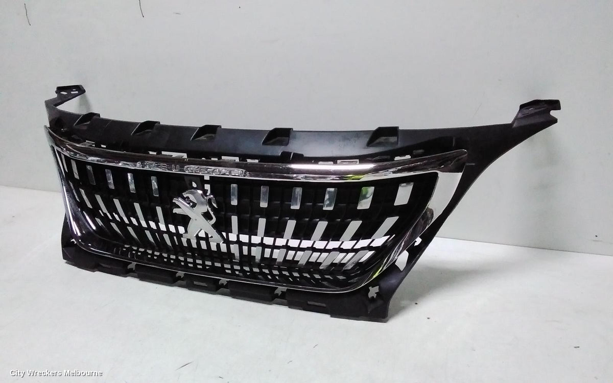 PEUGEOT 3008 GRILLE, RADIATOR GRILLE, P84, ALLURE, CHROME, W/ CAMERA TYPE, 10/2016 - 10/2020 - Image 2