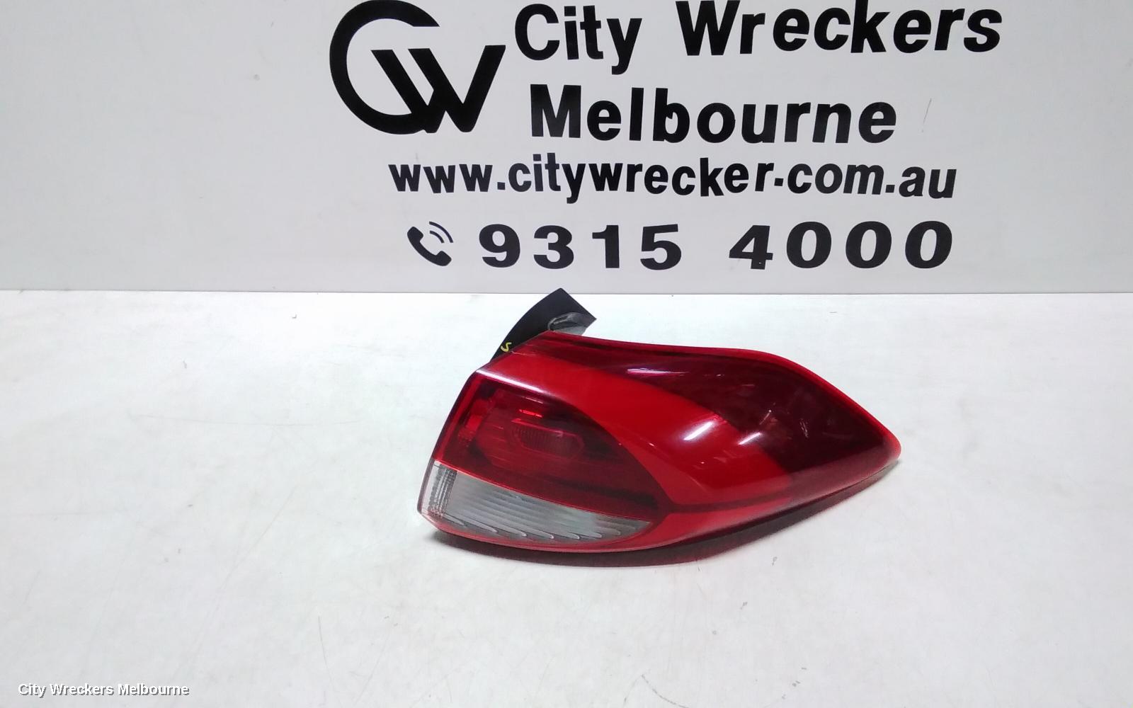 HYUNDAI TUCSON RIGHT TAILLIGHT, IN BODY, TL, ACTIVE/ELITE, CZECH BUILT (VIN TMAJ), NON LED TYPE, 07/2015 - 06/2018 - Image 1