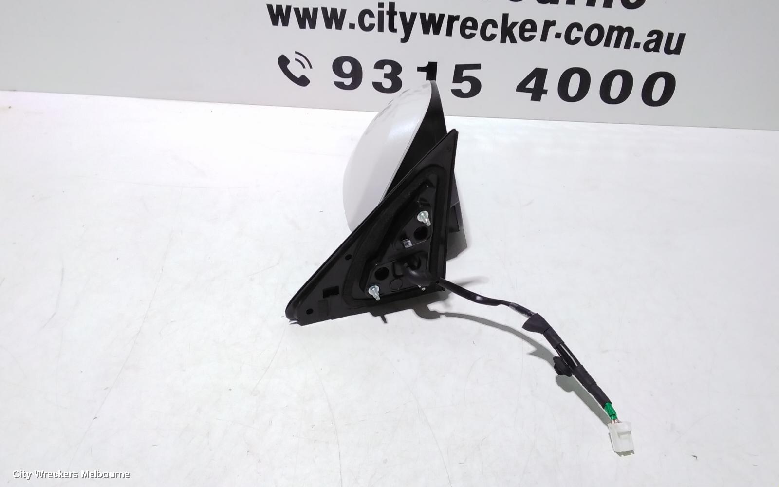 TOYOTA KLUGER RIGHT DOOR MIRROR, GSU50/GSU55, GX/GXL, NON HEATED, NON MEMORY FUNCTION & NON BLIND SPOT, 03/2014 - 10/2016 - Image 3