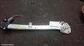 HONDA HRV RIGHT FRONT WINDOW REG/MOTOR, RU, 12/2014 - 10/2021 - Image 1