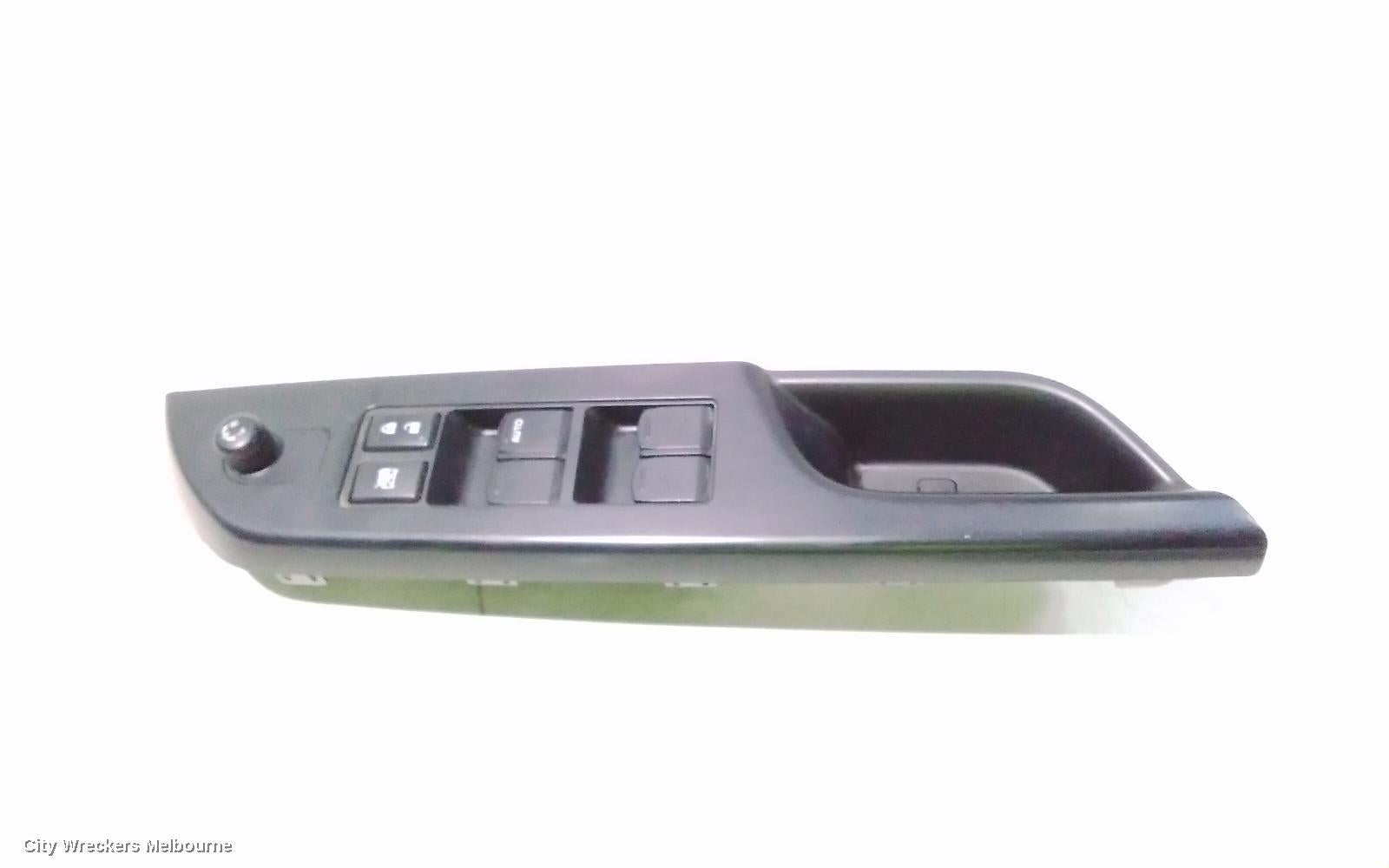 SUZUKI SWIFT PWR DR WIND SWITCH, RH FRONT (MASTER SWITCH), RS415/RS416, 09/2004 - 02/2011 - Image 1