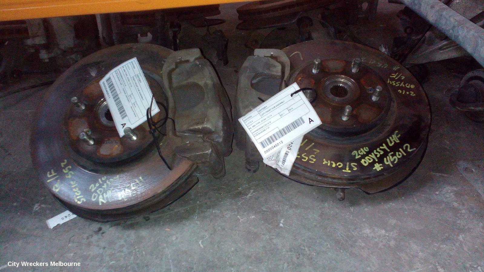 HONDA ODYSSEY LEFT FRONT HUB ASSEMBLY, RB, ABS TYPE, 07/2004 - 12/2013 - Image 2