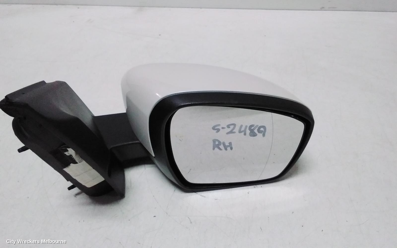 FORD ENDURA RIGHT DOOR MIRROR, CA, TREND, POWER FOLDING, NON MEMORY TYPE, 09/2018 - 06/2020 - Image 1